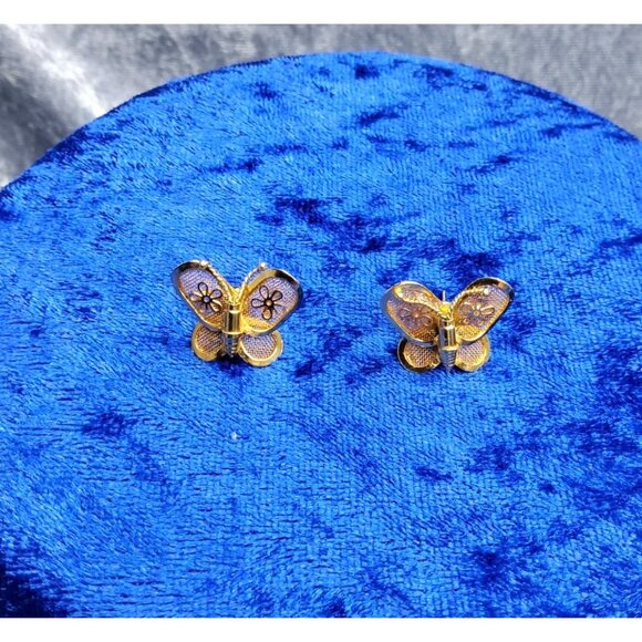 vintage gold tone open mesh butterfly w/floral design inside wings earrings - Picture 3 of 4